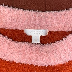 Women’s US Small Sweater. Lauren Conrad from KHOLS.